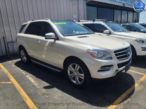 2015 Mercedes-Benz M-Class 4MATIC