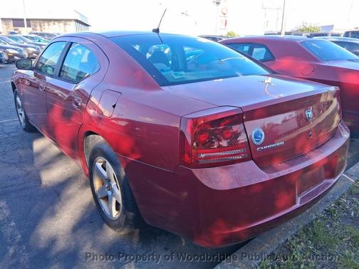 Red 2008 Dodge Charger SE