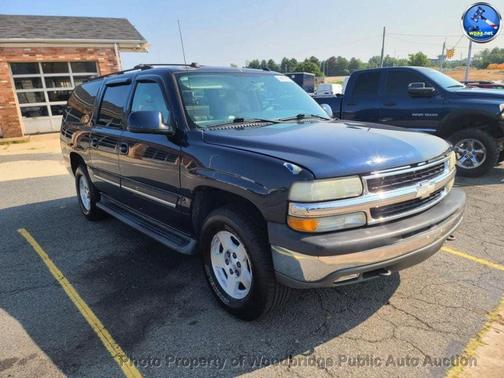 Blue 2005 Chevrolet Suburban 1500 LT