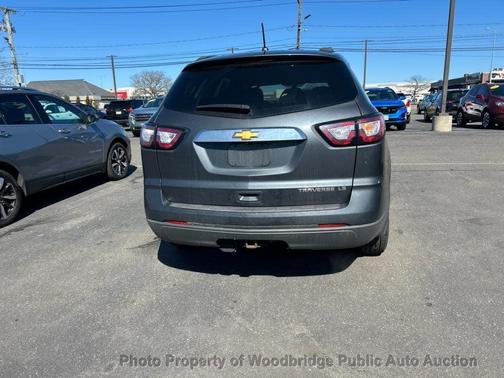 Gray 2013 Chevrolet Traverse LS