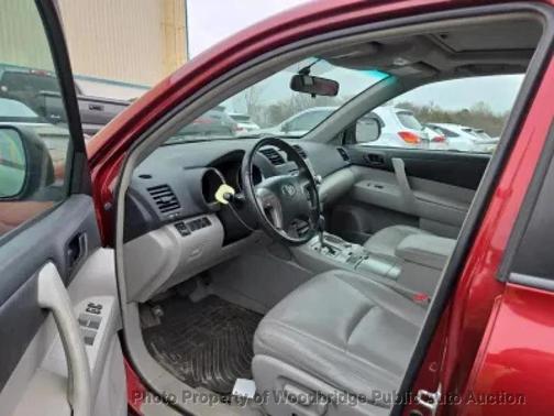 2010 Toyota Highlander SE