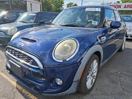 Blue 2015 MINI Hardtop Cooper S