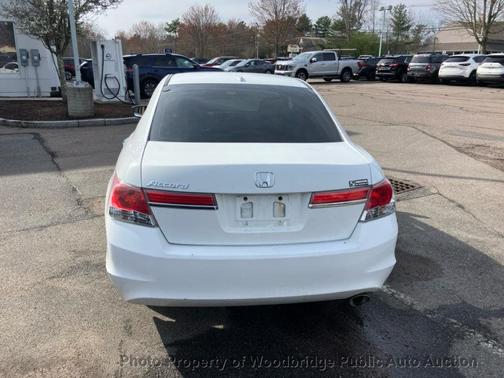 White 2011 Honda Accord EX-L