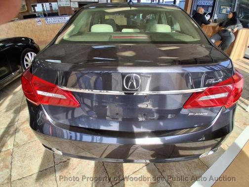 2016 Acura RLX Technology Package