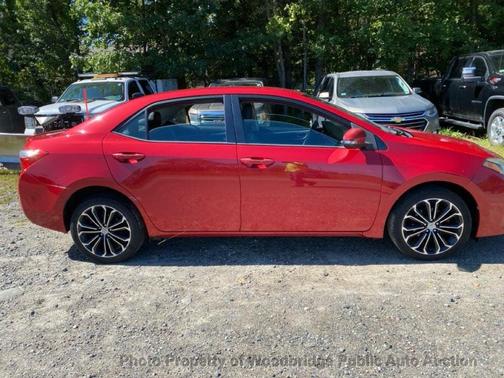 2015 Toyota Corolla S Plus