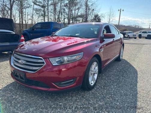 2015 Ford Taurus SEL