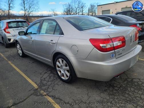 2007 Lincoln MKZ Base