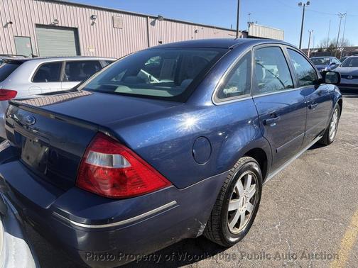 2005 Ford Five Hundred SE