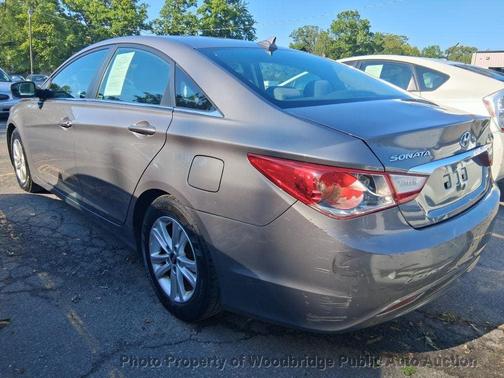 Harbor Gray Metallic 2013 Hyundai SONATA GLS