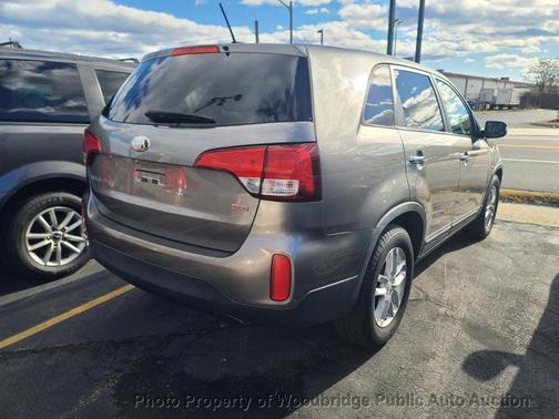 2014 Kia Sorento LX