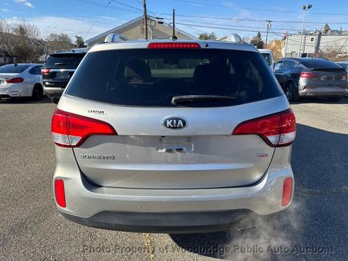 2015 Kia Sorento LX