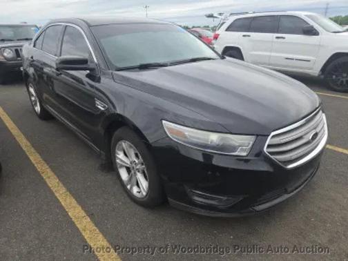 Tuxedo Black Metallic 2014 Ford Taurus SEL