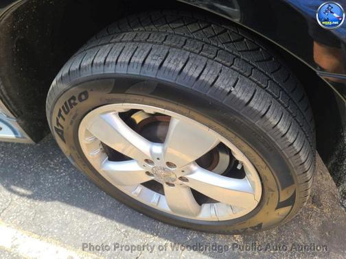 Black 2011 Mercedes-Benz M-Class 4MATIC
