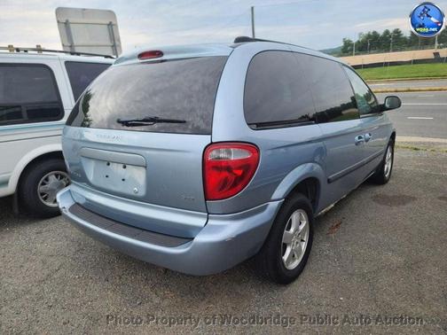 2005 Dodge Caravan SXT