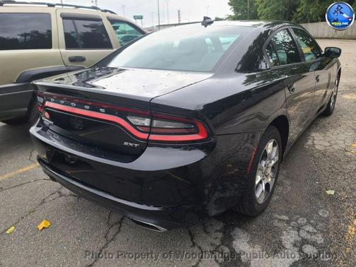 Pitch Black Clearcoat 2017 Dodge Charger SXT
