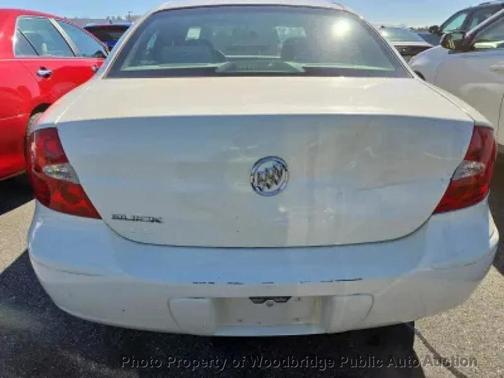 White Opal 2007 Buick LaCrosse CX