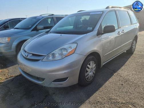 2008 Toyota Sienna LE