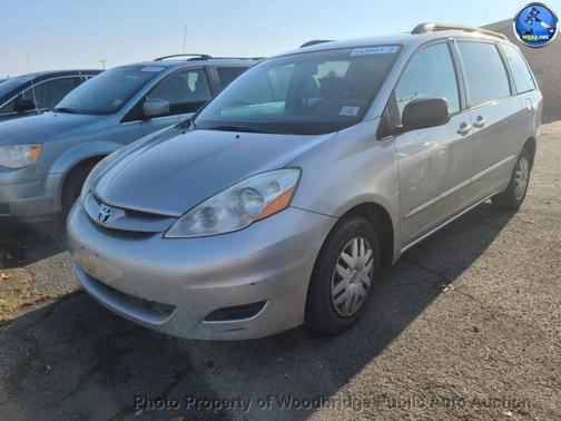 2008 Toyota Sienna LE