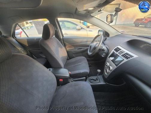 2008 Toyota Yaris Base