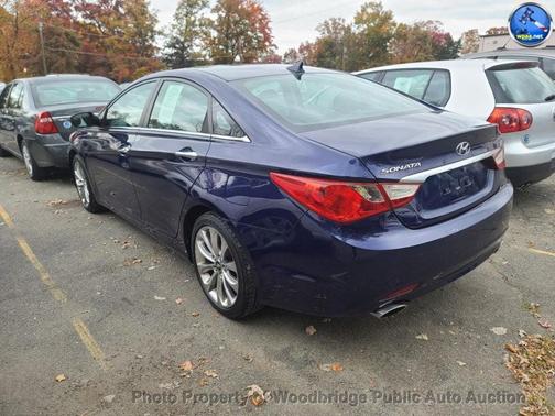 2011 Hyundai SONATA SE
