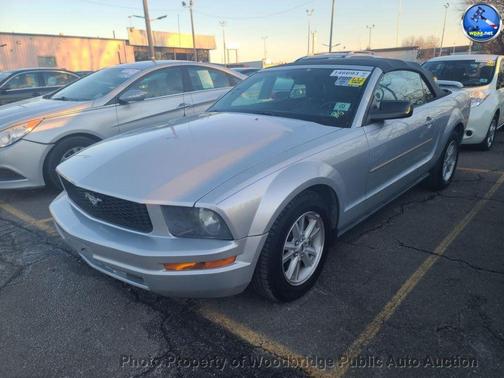2006 Ford Mustang Base