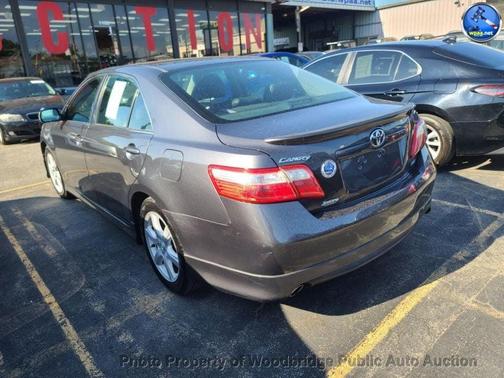 Magnetic Gray Metallic 2009 Toyota Camry SE