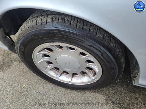 2001 Ford Crown Victoria LX