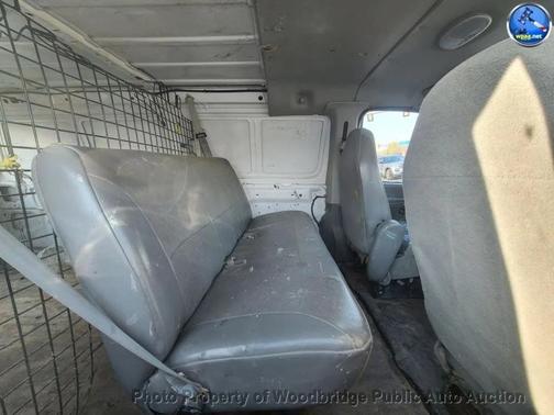 2005 Ford E150 Cargo
