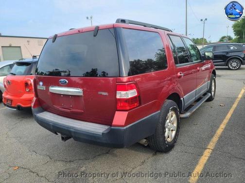 Maroon 2007 Ford Expedition XLT