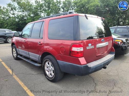 Maroon 2007 Ford Expedition XLT