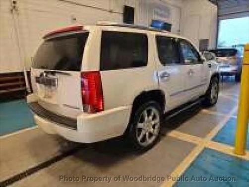 2008 Cadillac Escalade Base