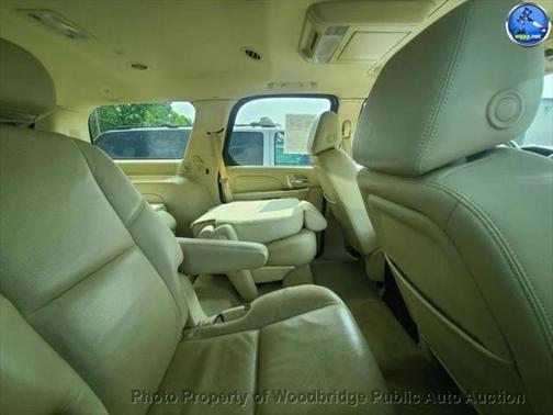 2008 Cadillac Escalade Base