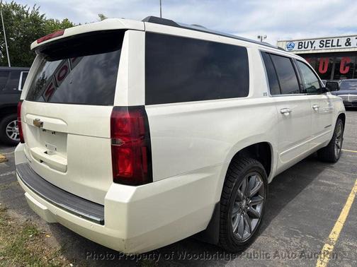 White 2015 Chevrolet Suburban 1500 LTZ