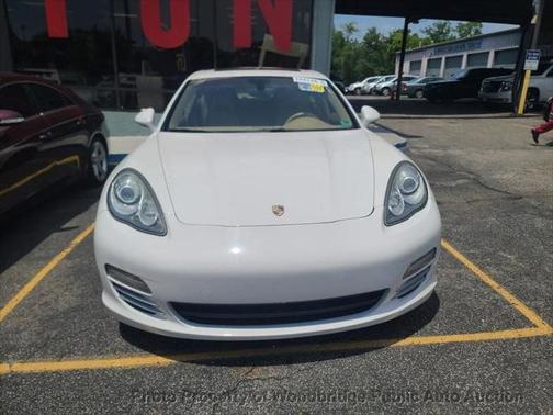 2011 Porsche Panamera 4