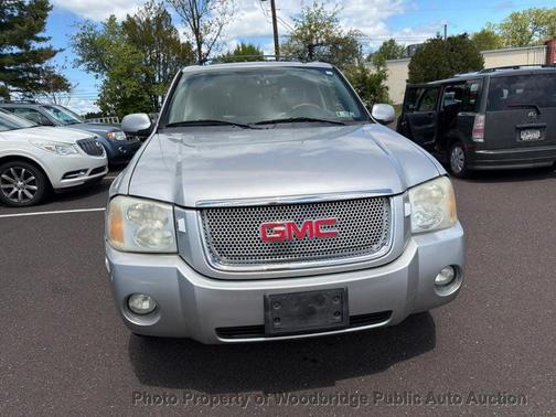 Silver 2006 GMC Envoy Denali