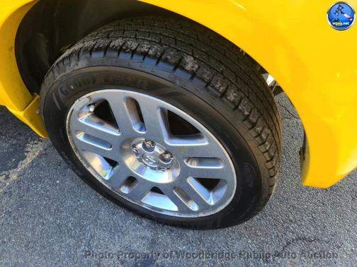 Detonator Yellow Clearcoat 2010 Dodge Nitro Detonator