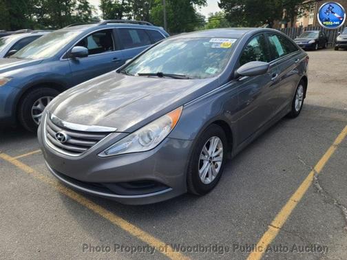 Harbor Gray Metallic 2014 Hyundai SONATA GLS