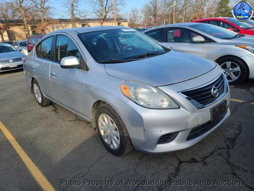 2013 Nissan Versa 1.6 S