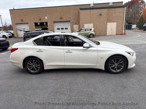 2017 INFINITI Q50 3.0t Signature Edition