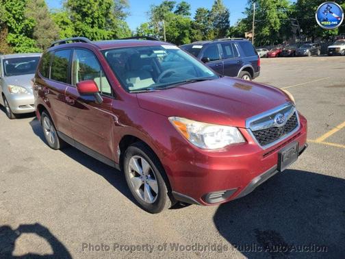 Maroon 2015 Subaru Forester 2.5i Premium