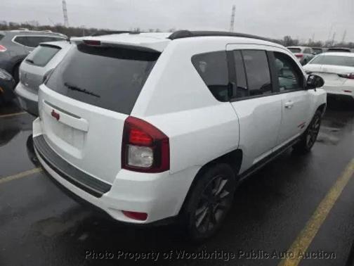 Bright White Clearcoat 2016 Jeep Compass 75th Anniversary