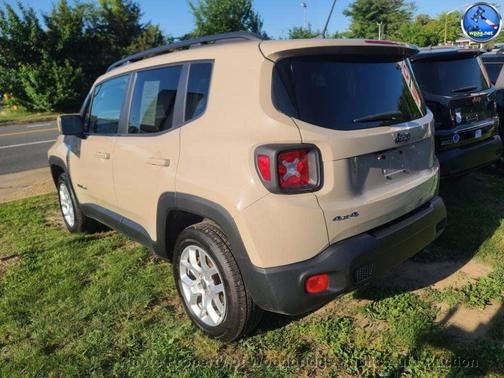 Mojave Sand 2016 Jeep Renegade Latitude