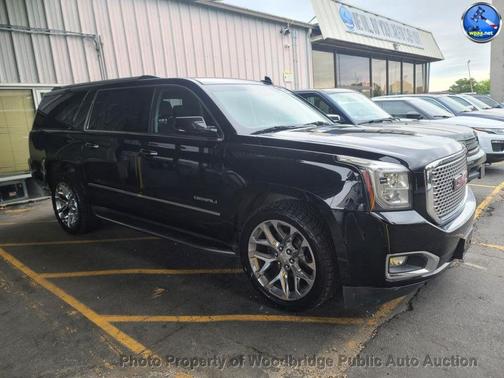 2017 GMC Yukon XL Denali