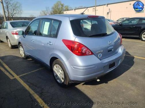 2011 Nissan Versa 1.8 S