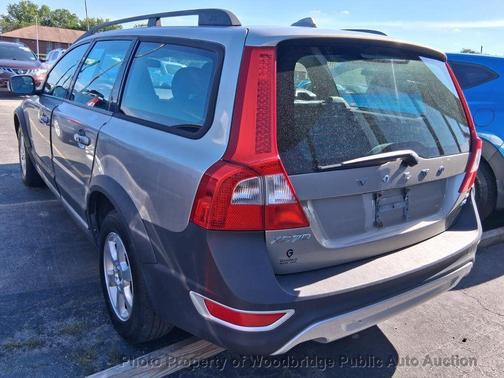 Oyster Gray Metallic 2008 Volvo XC70