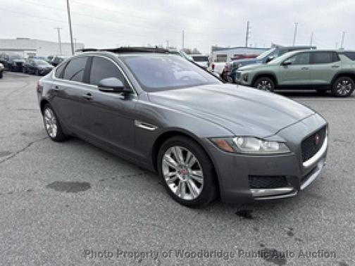 2017 Jaguar XF 35t Premium