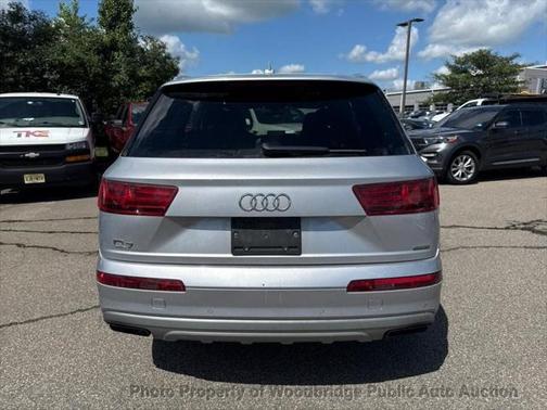 2019 Audi Q7 55 Premium Plus