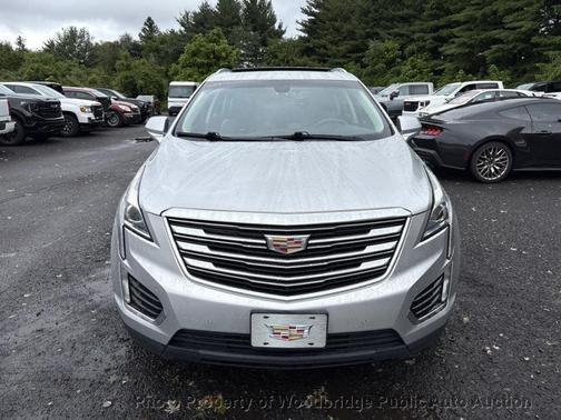 Radiant Silver Metallic 2017 Cadillac XT5 Luxury