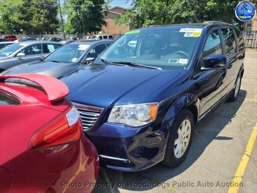 2015 Chrysler Town & Country Touring