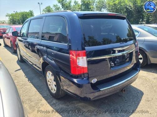 2015 Chrysler Town & Country Touring